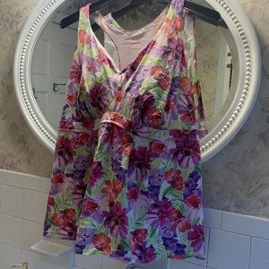 Lands' End Tropical Tankini 24w